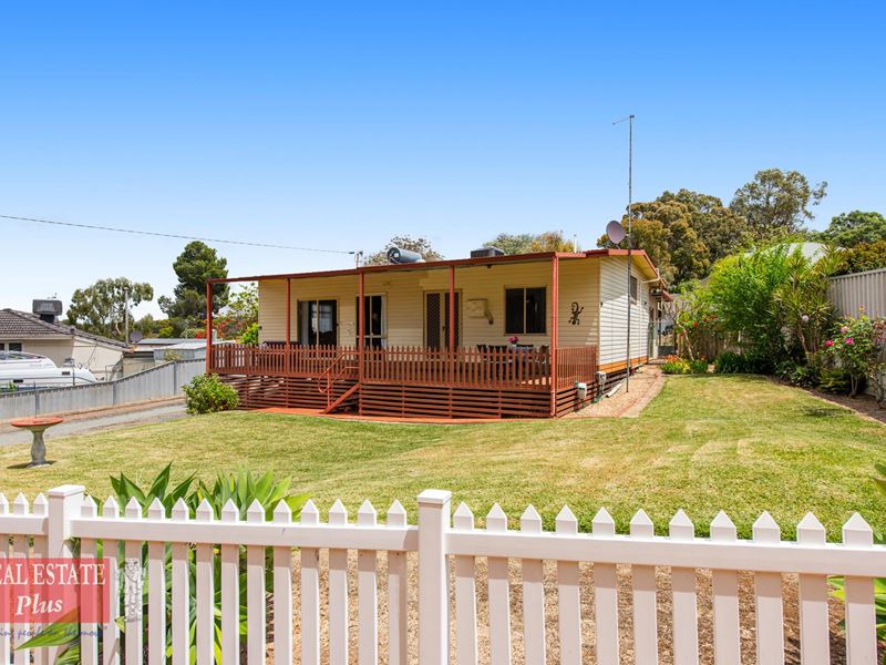 75 Kingia Road, Wundowie WA 6560