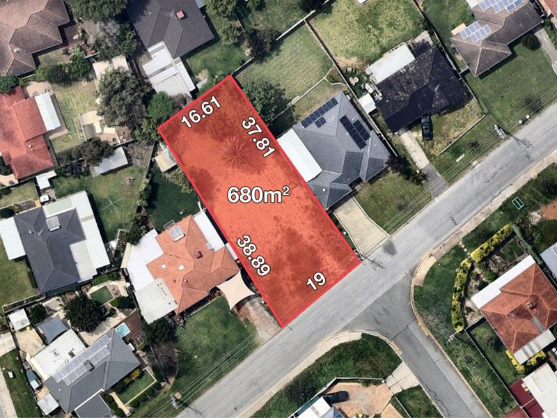 14 Hemingway Drive, Camillo