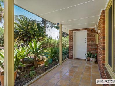 136 Cordelia Ave, Coolbellup WA 6163