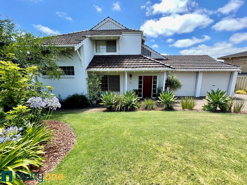 6 Callaway Crescent, Kardinya