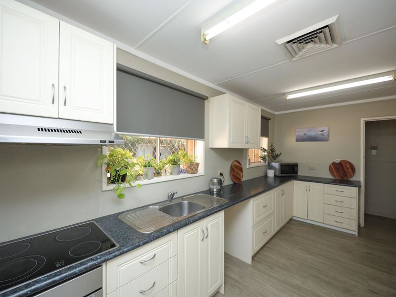 9 Yannarie Crescent, Dampier
