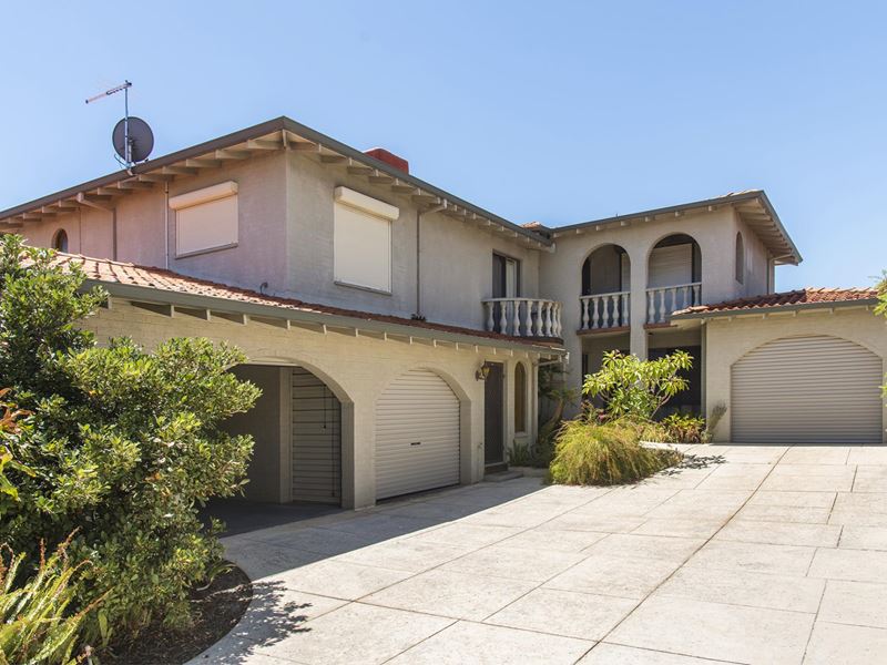 2/145 Melville Parade, Como
