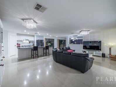 39 Elmhurst Drive, Clarkson WA 6030