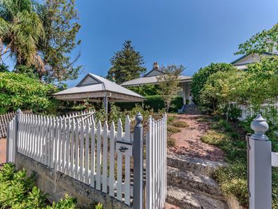 27 Second Avenue, Mount Lawley WA 6050