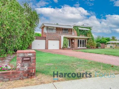 251 Corinthian Road East, Riverton WA 6148