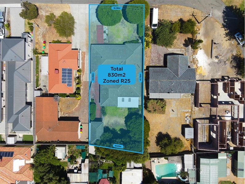 18 Chobham Way, Morley