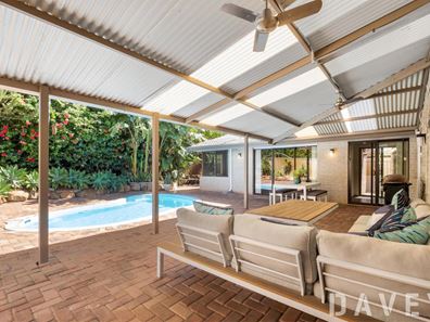 5 Chenard Street, Carine WA 6020