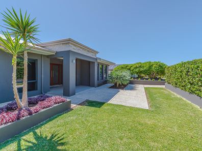 2 Dwyer Street, Karrinyup WA 6018