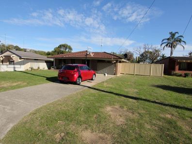 11 Zavia Street, Falcon WA 6210