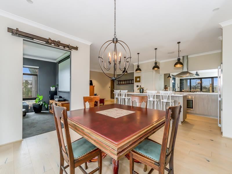 37 Minnie Grove, Hilbert