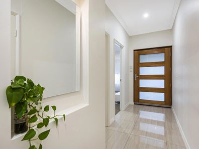 6A Moore Street, Dianella WA 6059