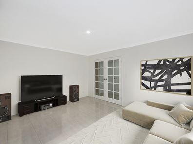 9 Explorers Crescent, Baldivis WA 6171
