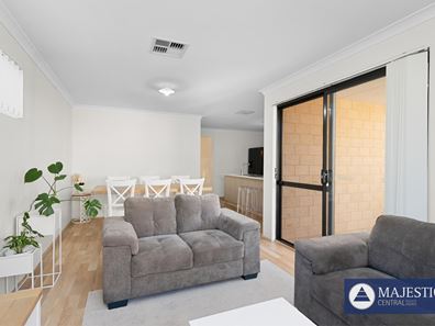 3C Milagro Fairway, Seville Grove WA 6112