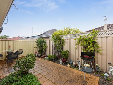 4/98 Boulton Street, Dianella WA 6059