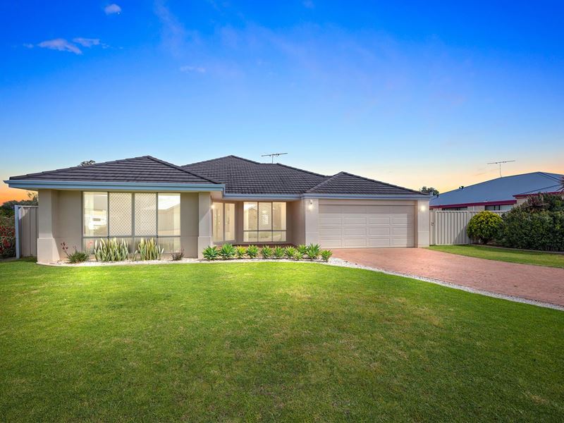 11 Dalemoor Way, West Busselton WA 6280