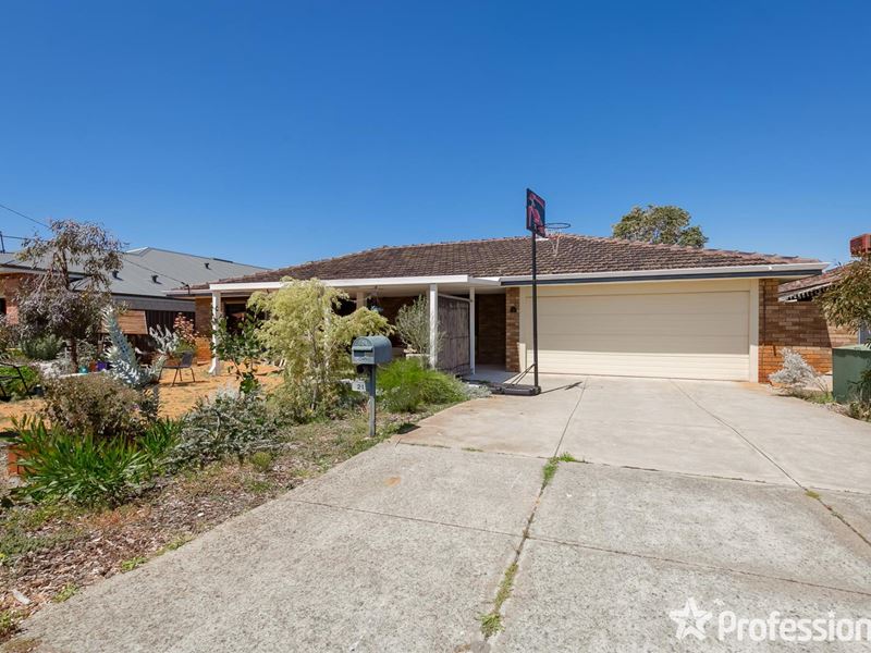 21 Sheldrake Way, Willetton WA 6155