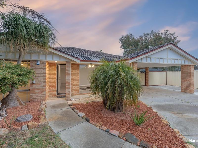 21 Firetail Court, Seville Grove WA 6112