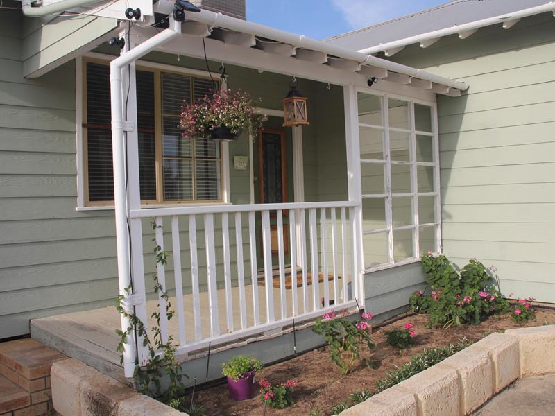 12 Muscat Street, Merredin
