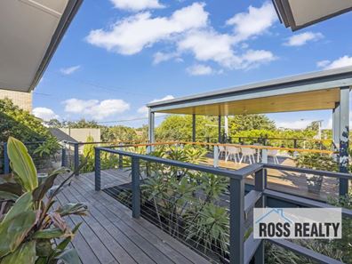 25 Rothbury Road, Embleton WA 6062