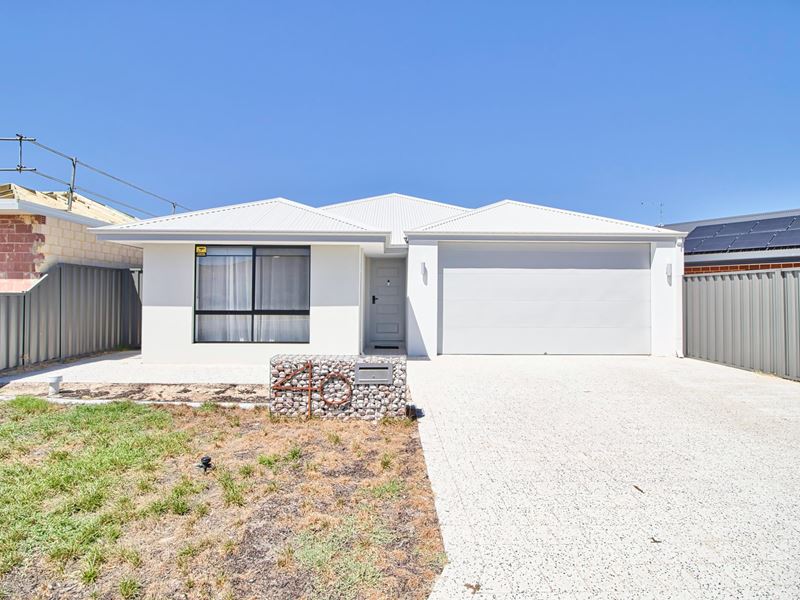 40 Benbecula Loop, Port Kennedy WA 6172