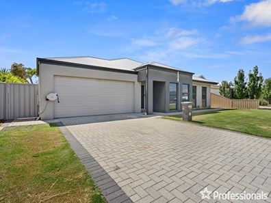 21 Karda Street, Wattle Grove WA 6107