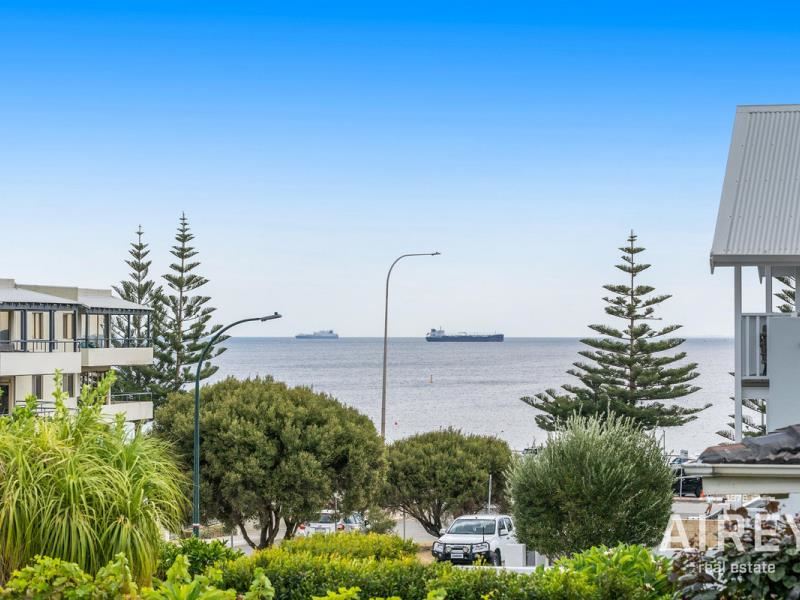 1/9 Overton Gardens, Cottesloe