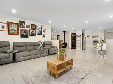 13 Greenham Way, Bertram WA 6167