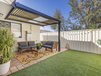 2/37 Cope Street, Midland WA 6056