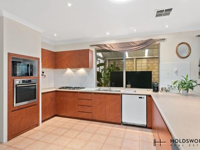 30 Beatrice Street, Doubleview WA 6018