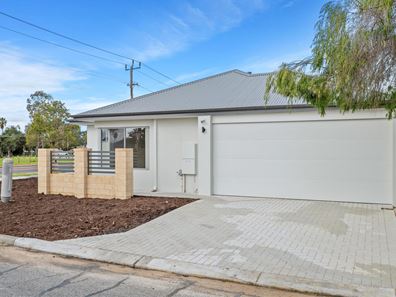 13 Thornlie Avenue, Thornlie WA 6108