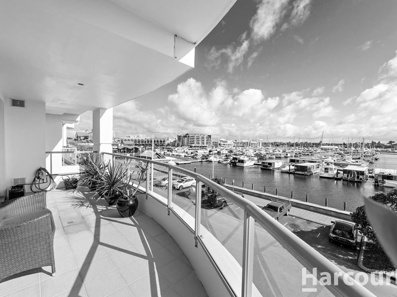 16/1 Breakwater Parade, Mandurah