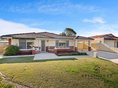 18 Bushlark Rise, Canning Vale WA 6155