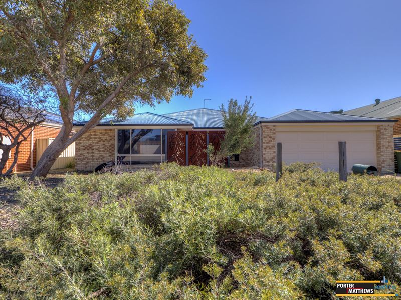 28 Bramdean Crescent, Canning Vale