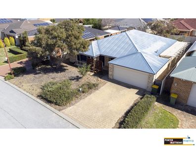 28 Bramdean Crescent, Canning Vale WA 6155