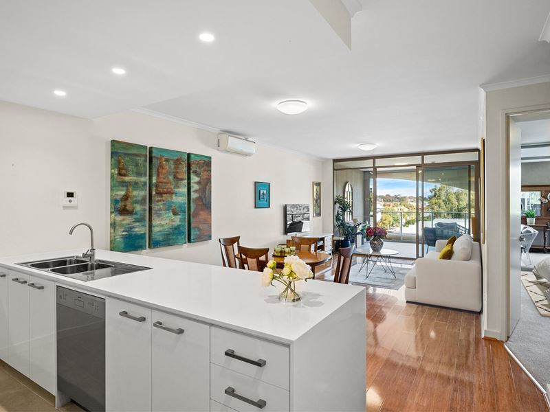 13/3 Silas Street, East Fremantle