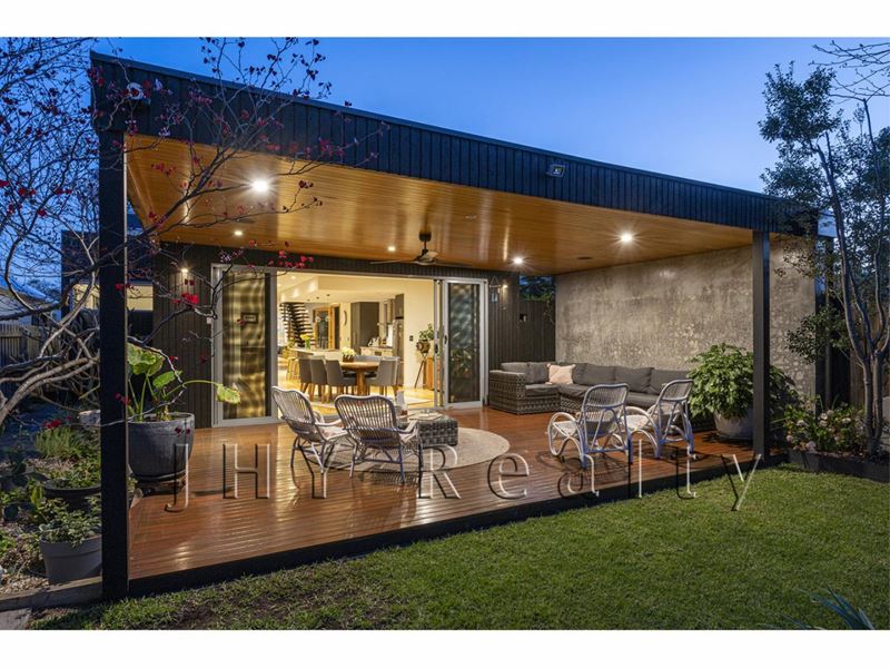 24A Butterworth Springs Avenue, Dunsborough