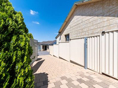 5A Robann Way, Morley WA 6062