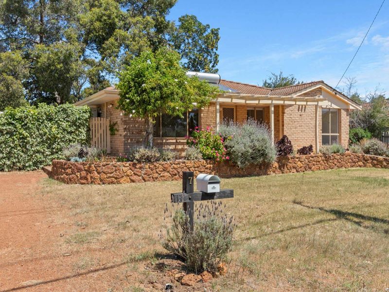 7 Phillip Grove, Kalamunda