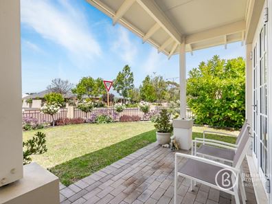 22 Pianobox Boulevard, West Busselton WA 6280