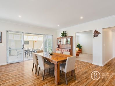 22 Pianobox Boulevard, West Busselton WA 6280