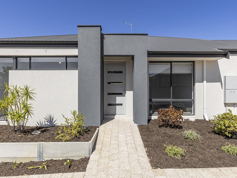 6A Wyndham Street, St James