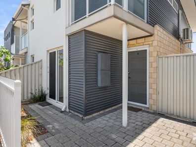 9/1 Positano Crescent, Yangebup WA 6164