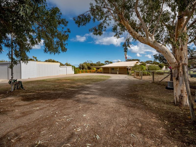 11 Fairfax Drive, Moresby