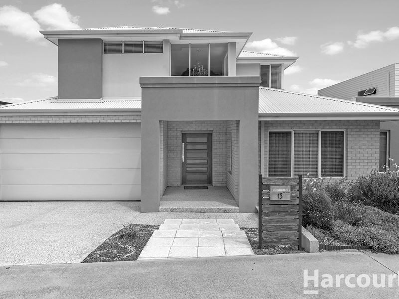 13 Barringarra Concourse, Madora Bay WA 6210