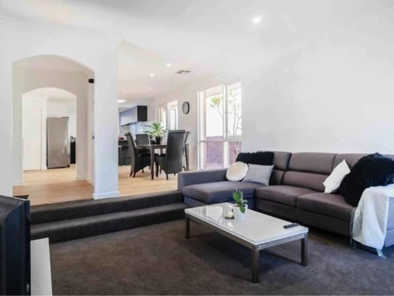 22 Verticordia Place, Greenwood