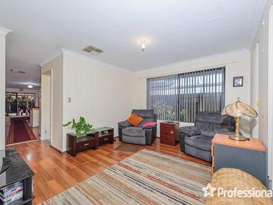 45 Centre Circle, Ellenbrook WA 6069