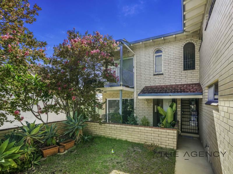 1/42 Robert Street, Como WA 6152