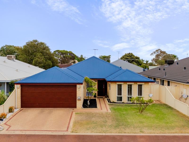 2/70 Rodoreda Crescent, Ravenswood