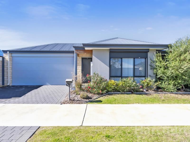 30 Forever Boulevard, Banksia Grove