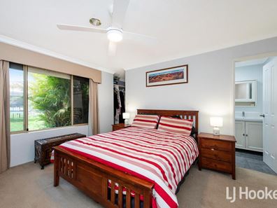 47 Glencoe Parade, Halls Head WA 6210